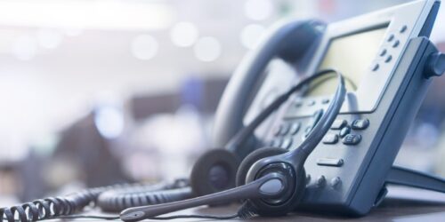 What Are the Best Business Phones I Should Utilize for My Call Centre?