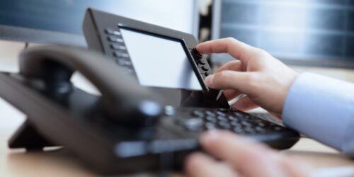 Are VoIP Phone Lines More Useful Than Landlines?